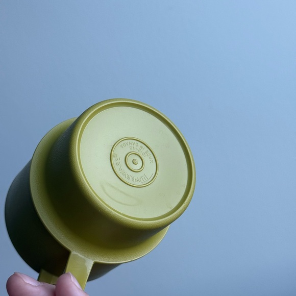 3 Vintage Tupperware 1312 Stacking Coffee Mugs 1970s Drinkware - Picture 7 of 16